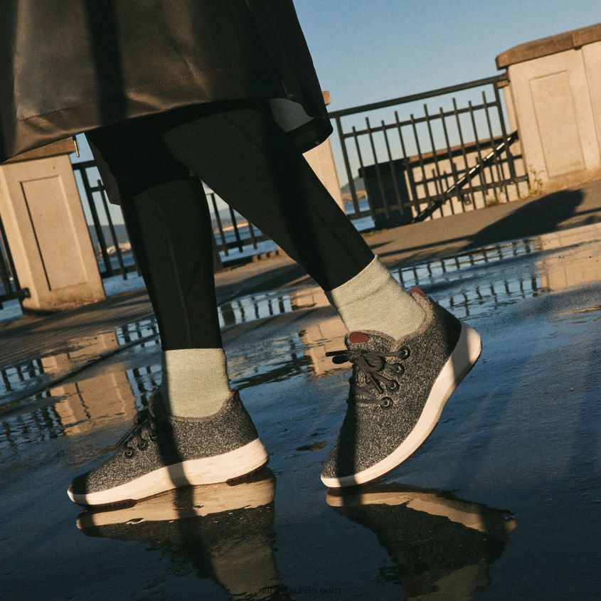 runner mizzles de lana para mujer gris natural (suela crema) Allbirds 44L20F192